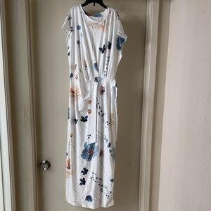 Floral White Maxi Dress